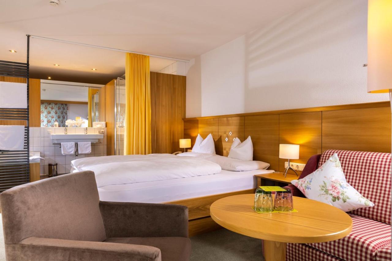 Hotel Walserberg Warth  Esterno foto