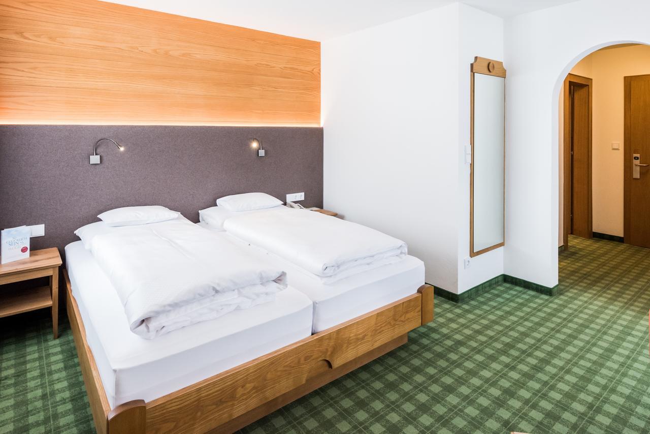 Hotel Walserberg Warth  Esterno foto